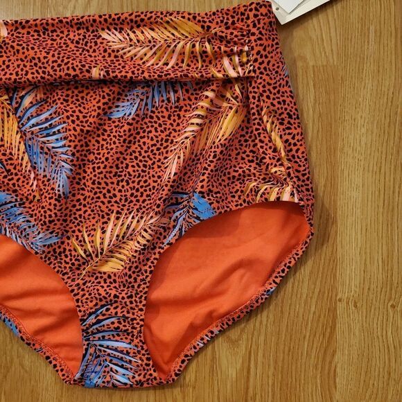 Raisins Nomad Byron High Waist Bikini Bottoms- NEW - Picture 3 of 10